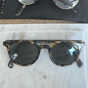 Oliver Peoples Tortoise/green polarized lens